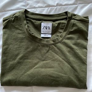 Men’s Zara shirt
